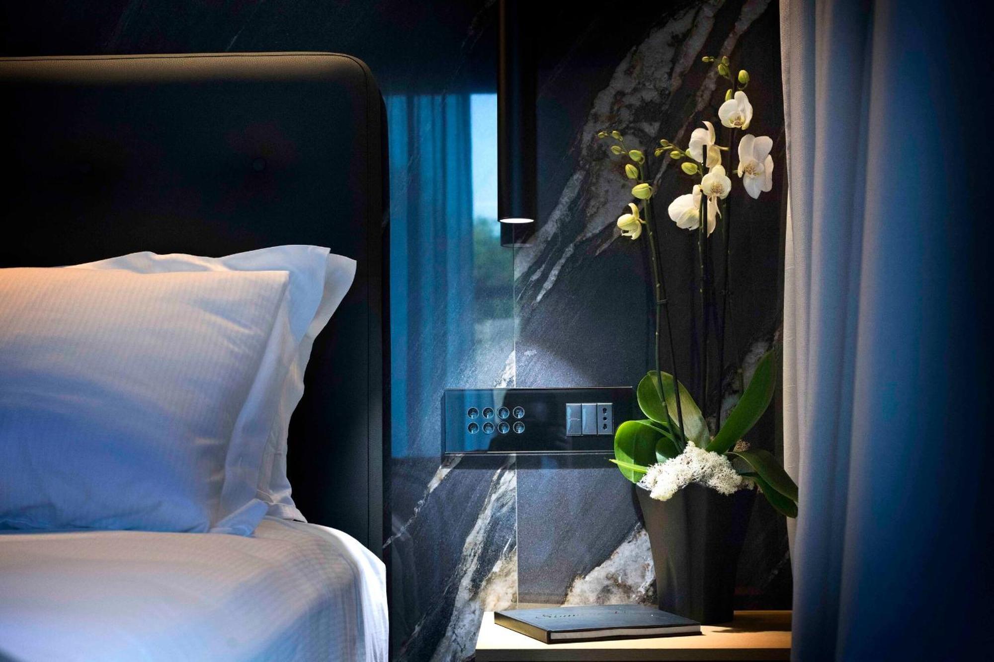 Boutique Hotel Sirmione Exterior photo