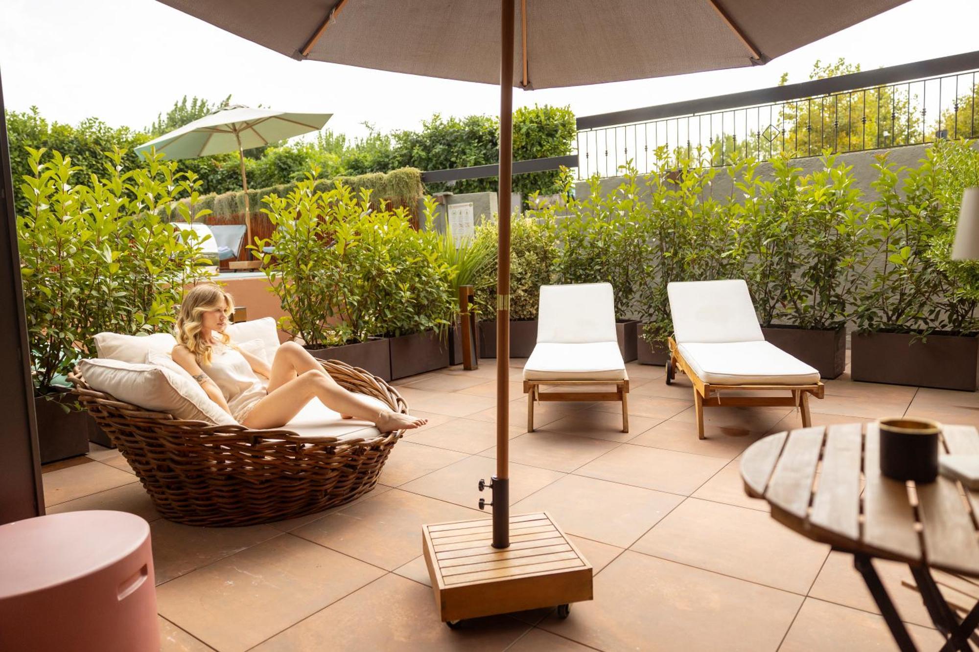 Boutique Hotel Sirmione Exterior photo